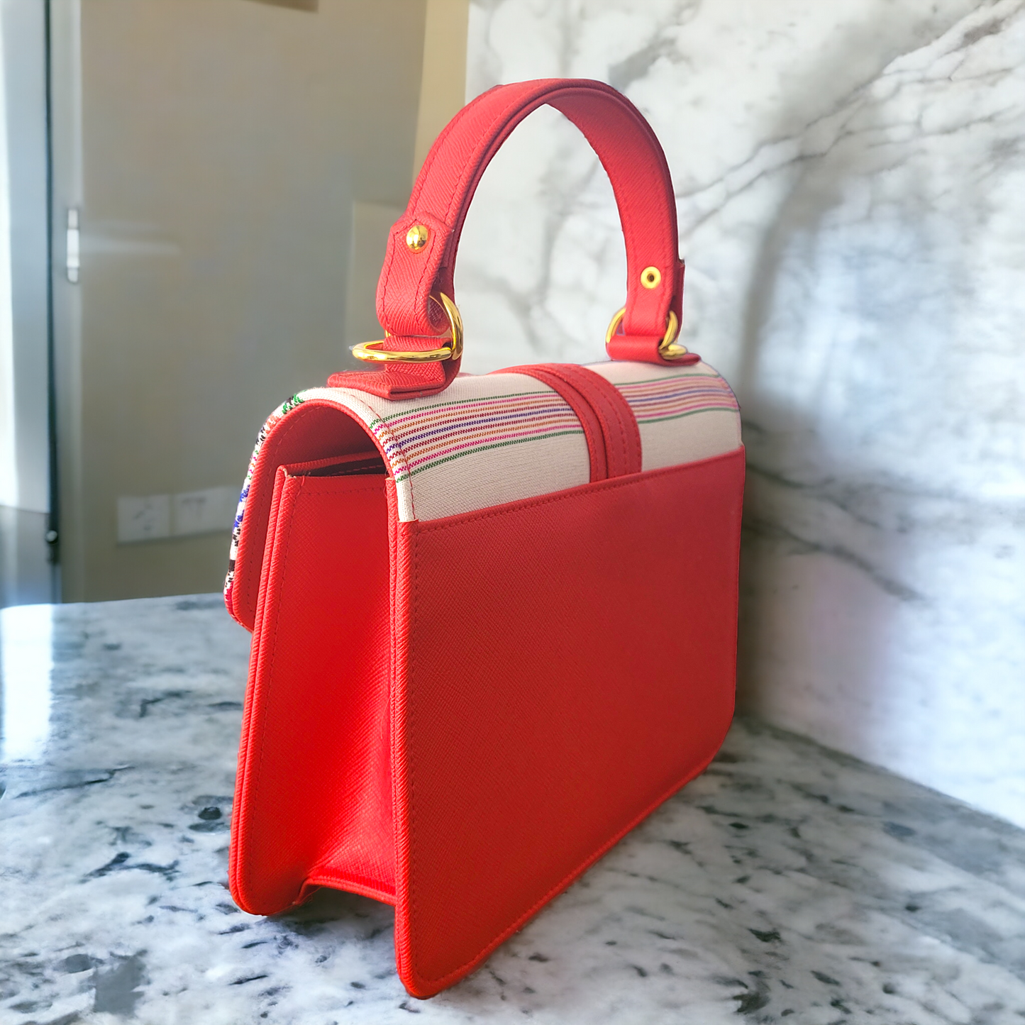 Crimson evening lady bag